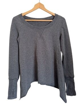 Lululemon Tea Lounge Heathered Gray Asymmetrical Hem Pullover Sweatshirt sz S